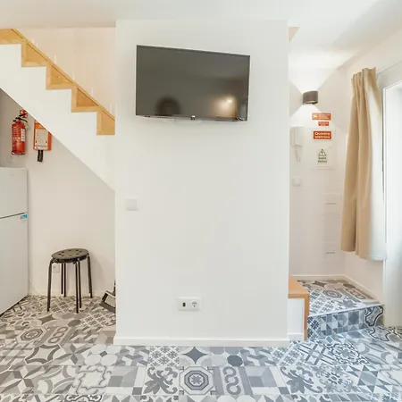 Cedofeita Terrace By Hosty Porto